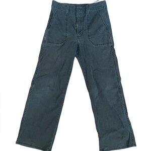 Black Levi’s Wide-Leg Jeans